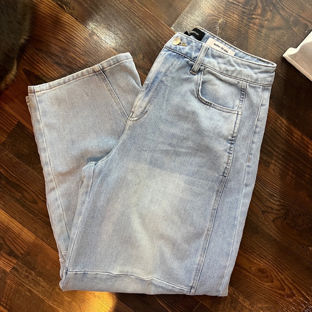 Jeans